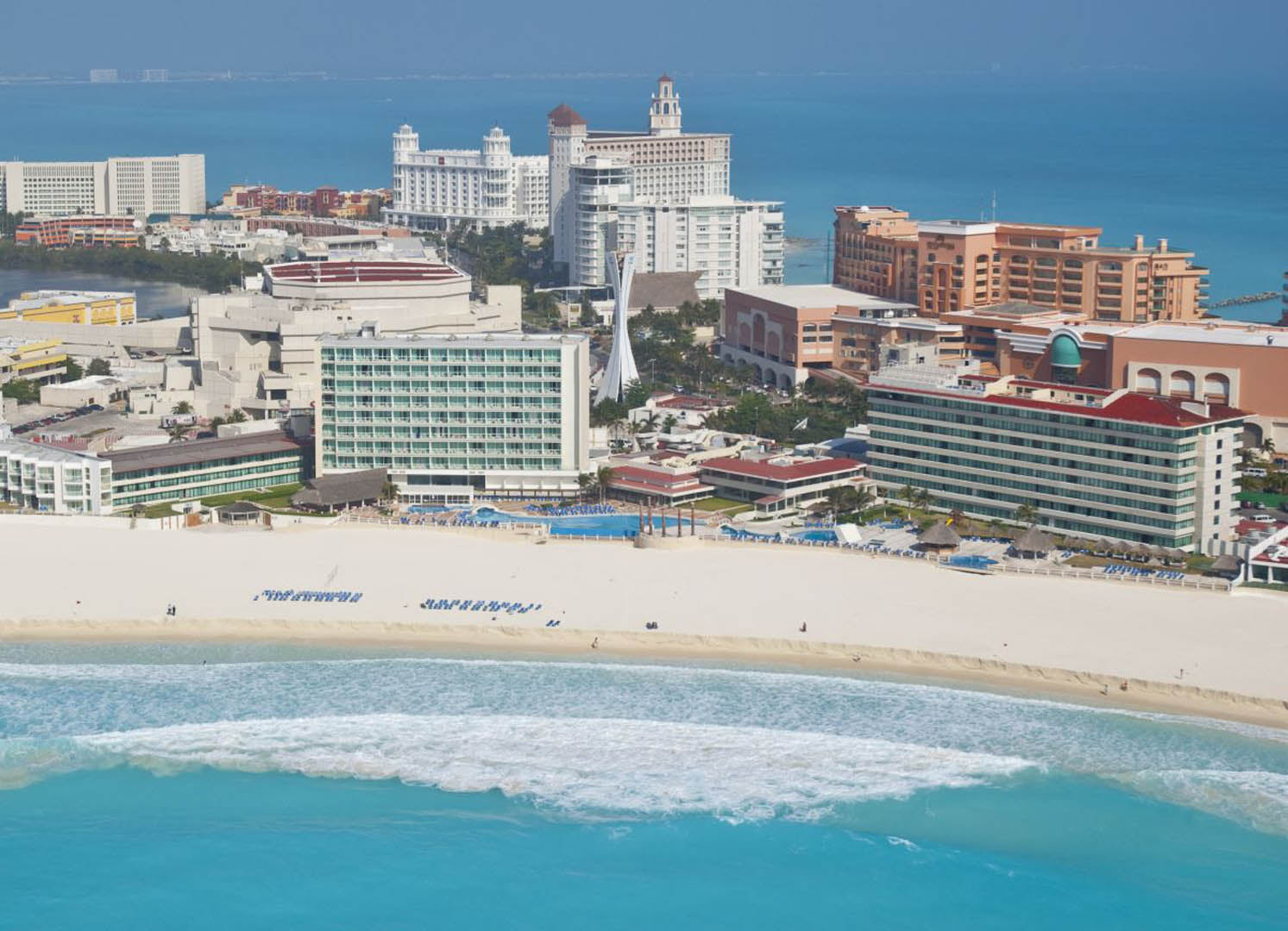 Krystal Resort Cancún