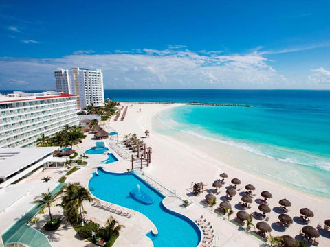 Krystal Resort Cancún